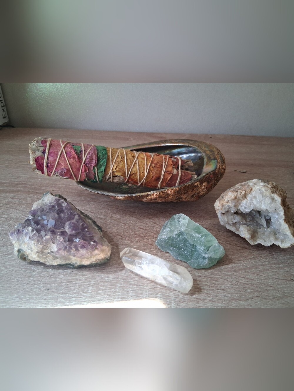 Abalone Shell Smudge Dish with Multicolor Sage Bundle With Crystals And Pendant